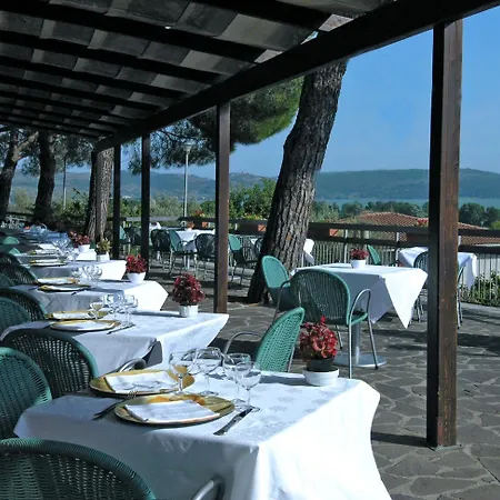 Cavalieri 3* Passignano sul Trasimeno