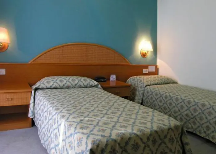 Cavalieri فندق 3*