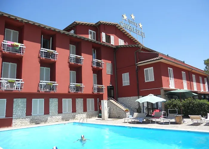 Cavalieri فندق باسّينيانو سول تْرازي