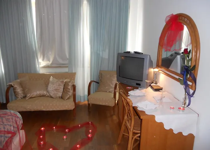 فندق Cavalieri 3*